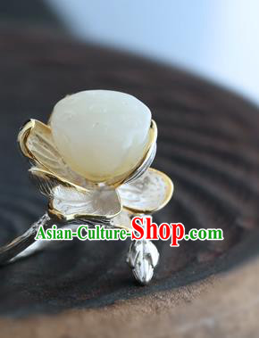 China Handmade Silver Carving Ring Traditional Jewelry Accessories White Jade Lotus Seedpod Circlet China Handmade Silver Carving Ring Traditional Jewelry Accessories White Jade Lotus Seedpod Circlet