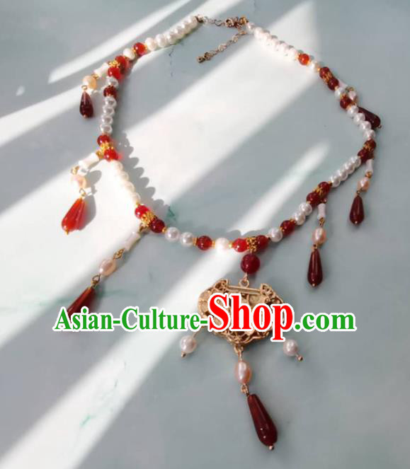 China Traditional Ancient Princess Brass Necklace Handmade Ming Dynasty Plum Blossom Jewelry Accessories China Traditional Ancient Princess Brass Necklace Handmade Ming Dynasty Plum Blossom Jewelry Accessories