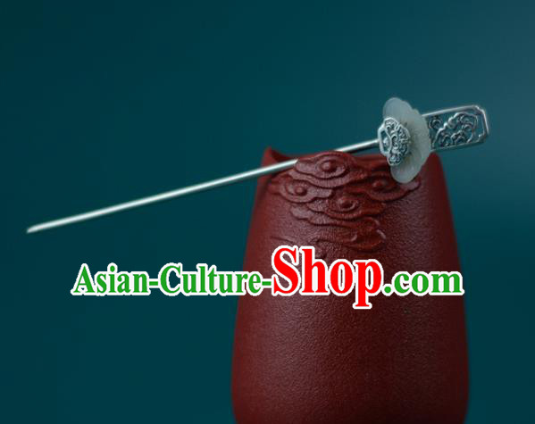 China Handmade Silver Carving Hairpin Traditional Hair Accessories Classical Cheongsam Jade Hair Stick China Handmade Silver Carving Hairpin Traditional Hair Accessories Classical Cheongsam Jade Hair Stick