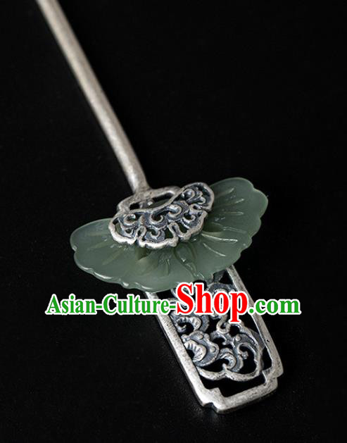 China Handmade Silver Carving Hairpin Traditional Hair Accessories Classical Cheongsam Jade Hair Stick China Handmade Silver Carving Hairpin Traditional Hair Accessories Classical Cheongsam Jade Hair Stick