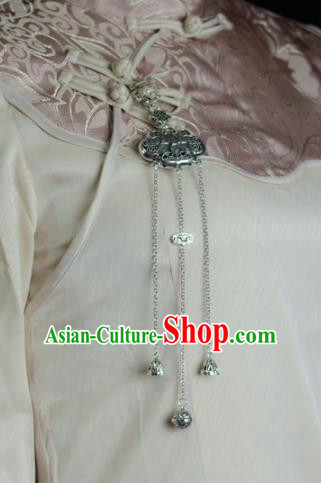 Chinese Traditional Silver Accessories Handmade Tassel Brooch Pendant Cheongsam Carving Lotus Fish Jewelry Chinese Traditional Silver Accessories Handmade Tassel Brooch Pendant Cheongsam Carving Lotus Fish Jewelry