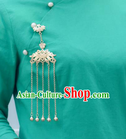 Chinese Traditional Bells Tassel Accessories Cheongsam Brooch Jewelry Handmade Breastpin Pendant Chinese Traditional Bells Tassel Accessories Cheongsam Brooch Jewelry Handmade Breastpin Pendant
