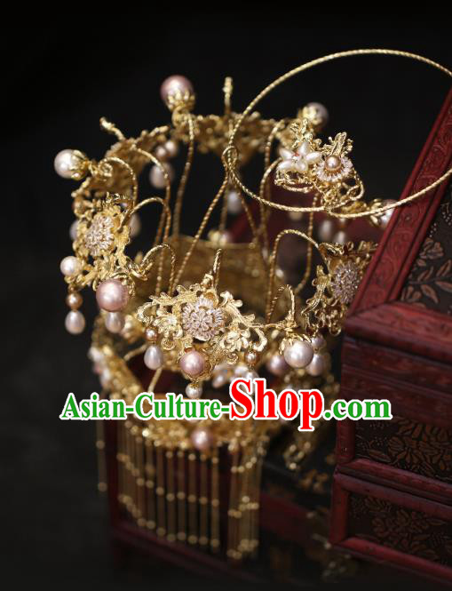 China Golden Tassel Portable Lantern Traditional Wedding Prop Bride Accessories China Golden Tassel Portable Lantern Traditional Wedding Prop Bride Accessories