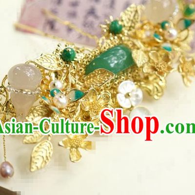 China Wedding Bride Chalcedony Gourd Hair Stick Traditional Xiuhe Suit Hair Accessories Ancient Palace Golden Hairpin