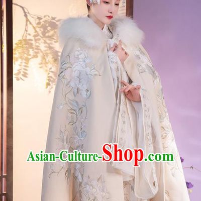 China Traditional Winter Costume Ancient Tang Dynasty Imperial Concubine Clothing Embroidered White Cape