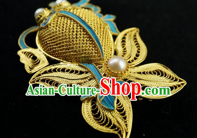 China Classical Cheongsam Goldfish Brooch Traditional Handmade Pearls Breastpin China Classical Cheongsam Goldfish Brooch Traditional Handmade Pearls Breastpin