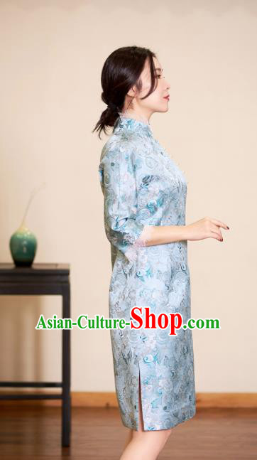 Traditional Chinese Graceful Cheongsam Light Blue Silk Qipao Dress for Women Traditional Chinese Graceful Cheongsam Light Blue Silk Qipao Dress for Women