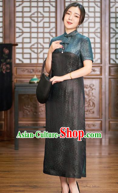 Traditional Chinese Graceful Black Cheongsam Tang Suit Silk Qipao Dress for Women Traditional Chinese Graceful Black Cheongsam Tang Suit Silk Qipao Dress for Women