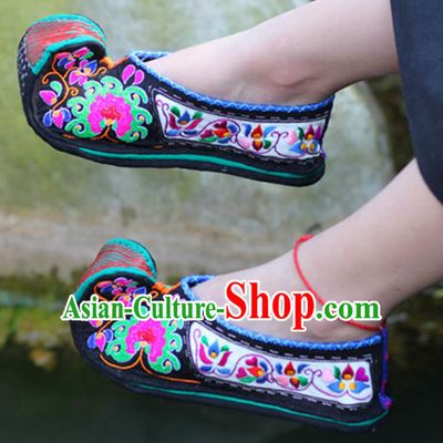 Chinese Handmade Embroidered Black Shoes Hanfu Shoes Traditional National Shoes for Women