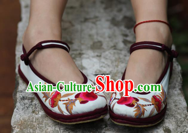 Chinese Handmade Embroidered White Cloth Shoes Hanfu Shoes Traditional National Shoes for Women Chinese Handmade Embroidered White Cloth Shoes Hanfu Shoes Traditional National Shoes for Women