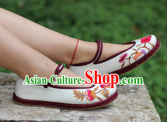 Chinese Handmade Embroidered White Cloth Shoes Hanfu Shoes Traditional National Shoes for Women Chinese Handmade Embroidered White Cloth Shoes Hanfu Shoes Traditional National Shoes for Women