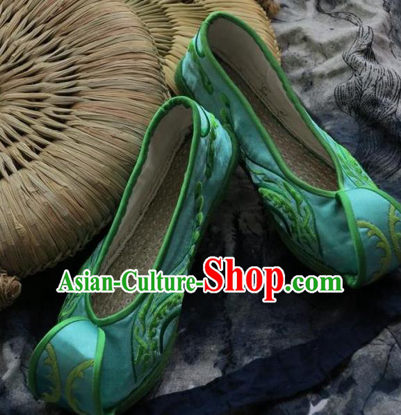 Chinese Handmade Green Embroidered Shoes Hanfu Shoes Traditional National Shoes for Women Chinese Handmade Green Embroidered Shoes Hanfu Shoes Traditional National Shoes for Women