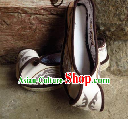 Chinese Handmade Beige Embroidered Shoes Hanfu Shoes Traditional National Shoes for Women Chinese Handmade Beige Embroidered Shoes Hanfu Shoes Traditional National Shoes for Women