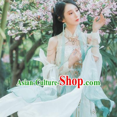 Chinese Cosplay Game Fairy Princess Light Blue Dress Traditional Ancient Female Swordsman Costume for Women