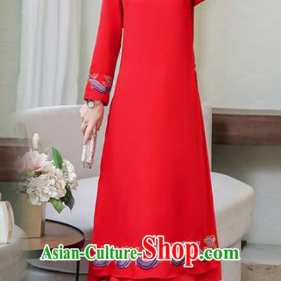 Chinese Traditional Embroidered Red Cheongsam Costume China National Qipao Dress for Women