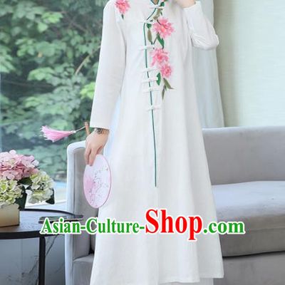 Chinese Traditional Embroidered White Cotton Slubbed Cheongsam Costume China National Qipao Dress for Women