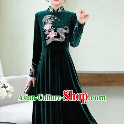 Chinese Traditional Embroidered Deep Green Velvet Cheongsam Costume China National Qipao Dress for Women