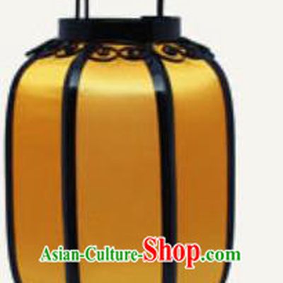 Chinese Classical Yellow Palace Lantern Traditional Handmade New Year Ironwork Ceiling Lamp