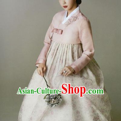 Korean Traditional Hanbok Princess Embroidered Pink Blouse and Printing Dress Outfits Asian Korea Fashion Costume for Women