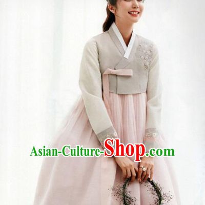 Korean Traditional Hanbok Wedding Bride Grey Blouse and Pink Dress Outfits Asian Korea Fashion Costume for Women