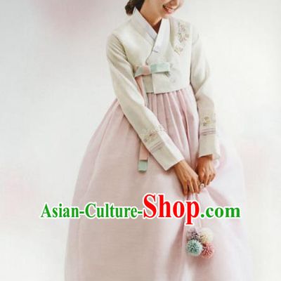 Korean Traditional Hanbok Bride White Blouse and Pink Dress Outfits Asian Korea Wedding Fashion Costume for Women