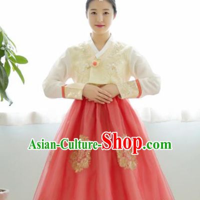 Korean Traditional Hanbok Garment Beige Blouse and Red Dress Asian Korea Fashion Costume for Women