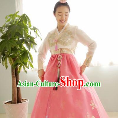 Korean Traditional Court Hanbok Garment Beige Blouse and Pink Dress Asian Korea Fashion Costume for Women