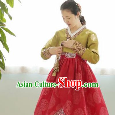 Korean Traditional Court Hanbok Garment Ginger Blouse and Red Dress Asian Korea Fashion Costume for Women