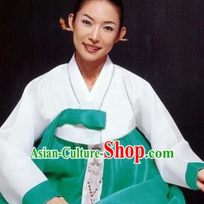 Korean Traditional Bride Mother Hanbok White Blouse and Green Dress Garment Asian Korea Fashion Costume for Women