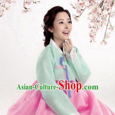 Korean Traditional Bride Hanbok Green Blouse and Pink Dress Garment Asian Korea Fashion Costume for Women