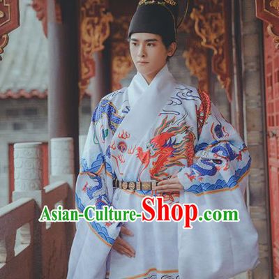 Chinese Traditional Ming Dynasty Emperor White Robe Ancient Blades Swordsman Costumes for Men