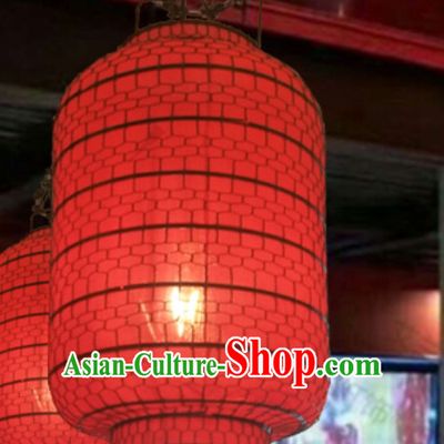 Free Worldwide Delivery Tube Shape Traditional Red Chinese Classical Handmade Iron Mesh Lantern Palace Lanterns