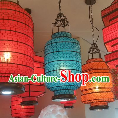 Free Worldwide Delivery Tube Shape Traditional Blue Chinese Classical Handmade Iron Mesh Lantern Palace Lanterns