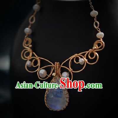 Chinese Traditional Ming Dynasty Moonstone Necklace Handmade Ancient Princess Necklet Accessories for Women