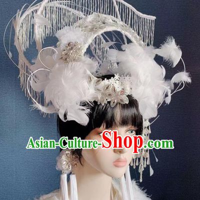Chinese Handmade Classical White Feather Phoenix Coronet Hat Ancient Empress Hanfu Hair Accessories for Women