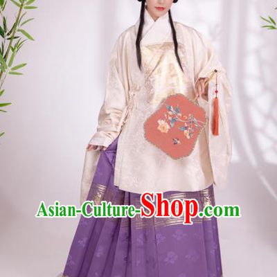 Traditional Chinese Ancient Patrician Female White Silk Blouse and Skirt Ming Dynasty Royal Infanta Historical Costumes for Women