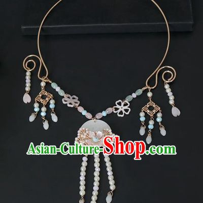 Chinese Traditional Handmade Hanfu Pine Necklace Ancient Princess Shell Necklet Accessories for Women