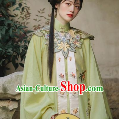 Chinese Ancient Palace Lady Embroidered Green Blouse and Skirt Traditional Ming Dynasty Princess Costume for Women