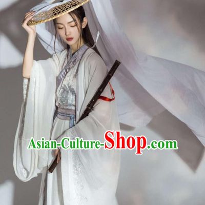 Chinese Ancient Swordsman Embroidered Clothing Traditional Jin Dynasty Female Knight Costume for Women