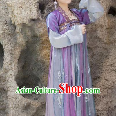 Chinese Ancient Court Maid Embroidered Dress Traditional Tang Dynasty Palace Lady Costumes for Women