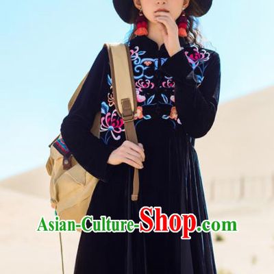 Chinese Traditional Embroidered Black Qipao Dress National Tang Suit Costumes for Women