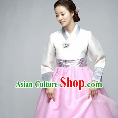 Korean Traditional Court Hanbok White Blouse and Pink Dress Garment Asian Korea Fashion Costume for Women
