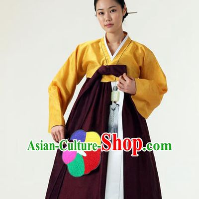 Korean Traditional Court Hanbok Yellow Blouse and Purplish Red Dress Garment Asian Korea Fashion Costume for Women