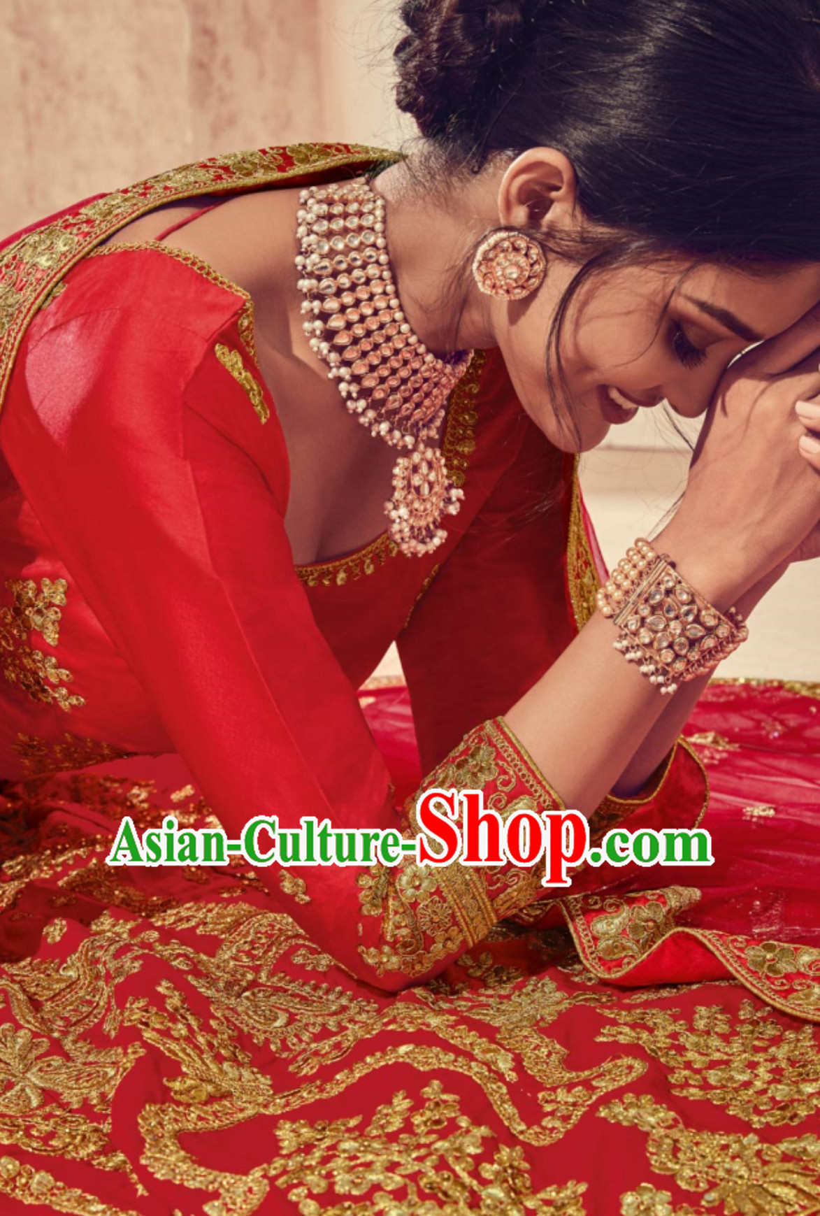 Top Indian Princess Traditional Embroidered Garment Complete Set for Women