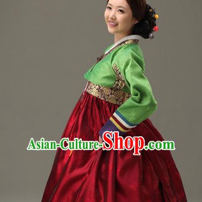 Korean Traditional Hanbok Court Green Blouse and Purplish Red Dress Garment Asian Korea Fashion Costume for Women