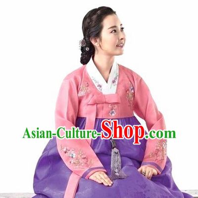 Korean Traditional Court Hanbok Pink Blouse and Purple Dress Garment Asian Korea Fashion Costume for Women
