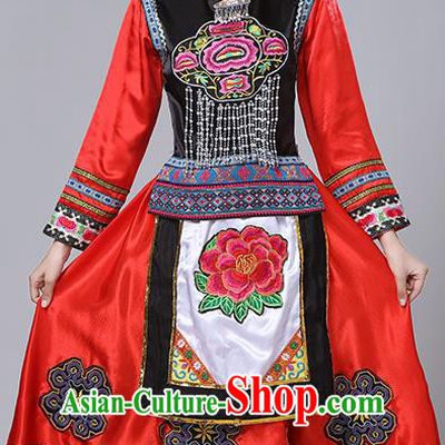 Chinese Traditional Yi Nationality Folk Dance Red Dress Ethnic Stage Show Costume for Women