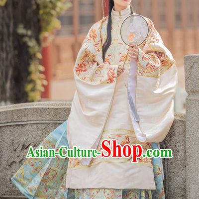 Chinese Traditional Apricot Brocade Blouse and Skirt Ancient Ming Dynasty Princess Costumes for Women