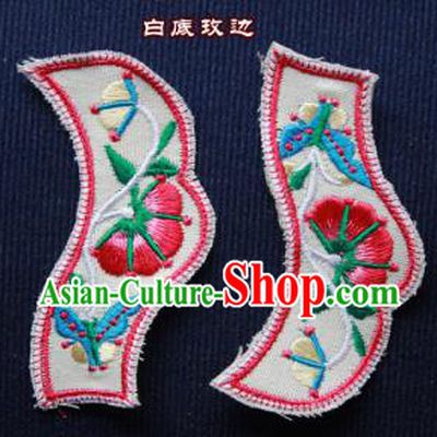 Chinese Traditional Embroidered Butterfly White Patch Embroidery Craft Embroidering Accessories