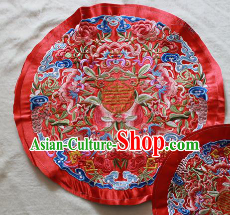 Chinese Traditional Embroidered Bats Peach Red Round Patch Embroidery Craft Embroidering Accessories Chinese Traditional Embroidered Bats Peach Red Round Patch Embroidery Craft Embroidering Accessories